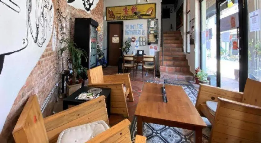 Hotel Spot On 90194 Lincoln'S Backpacker'S George Town