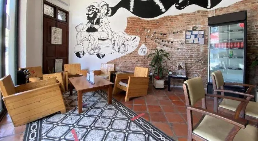 Hotel Spot On 90194 Lincoln'S Backpacker'S George Town