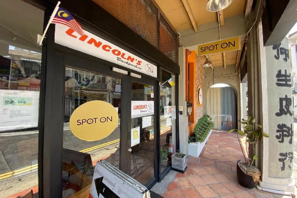 فندق Spot On 90194 Lincoln'S Backpacker'S جورج تاون